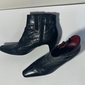 Donald J. Pliner “St. Lucya” Ankle Boots – Women’s Size 8.5” (Black)